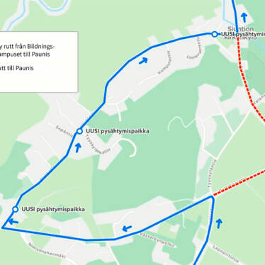 Kartan visar att linje 916 går norrut från Sjundeåvägen via Lappersvägen och Kyrkovägen till Svidjavägen istället för att svänga till Svidjavägen i korsningen med Lappersvägen och Evitskogsvägen.